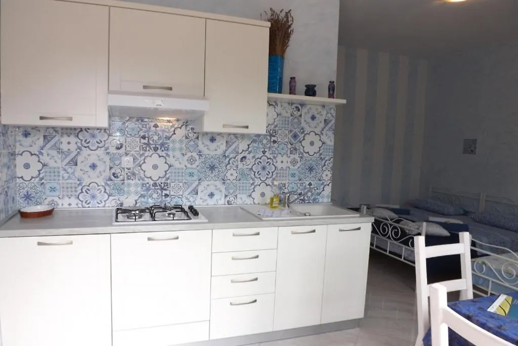 Studio Apartment In Umag With Balcony, Wifi 853-4