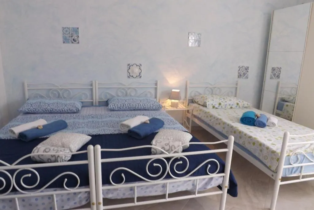 Studio Apartment In Umag With Balcony, Wifi 853-4